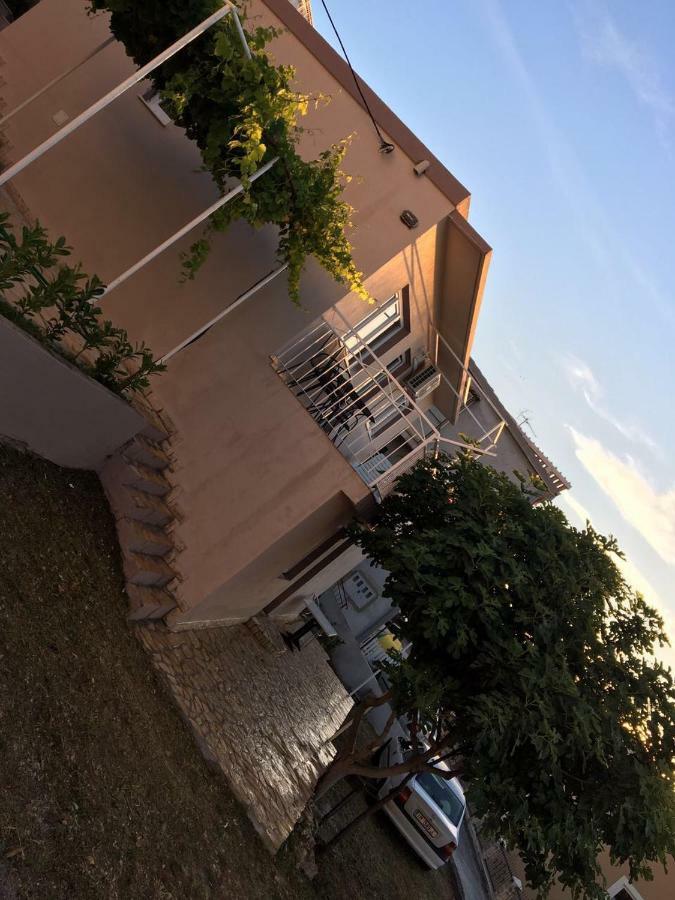 Apartman Ana Traù Esterno foto
